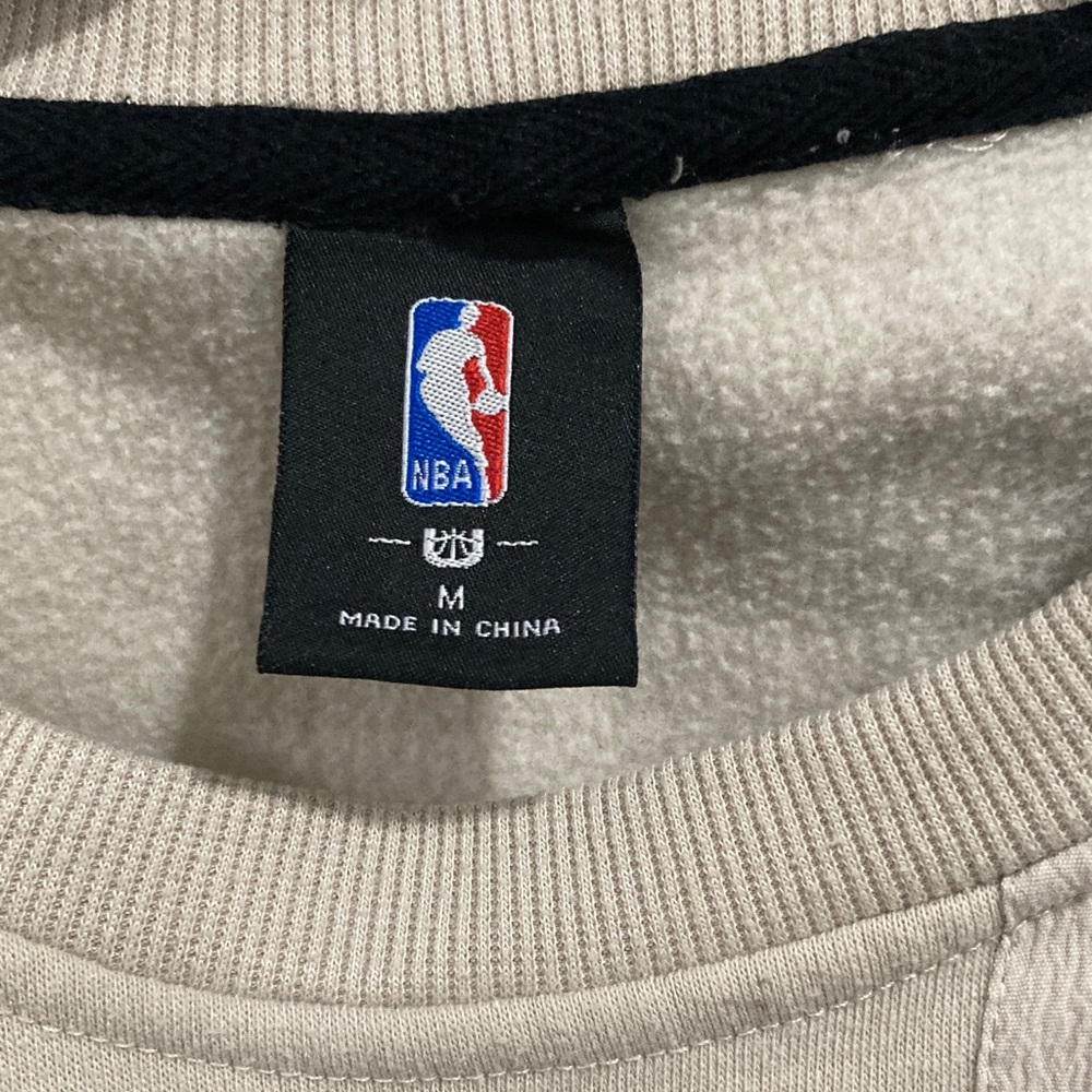 Jordan Sweater - Picture 3 of 3